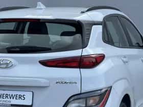 Hyundai Kona (2022) thumbnail 26