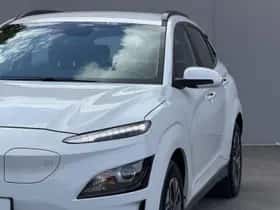 Hyundai Kona (2022) thumbnail 38