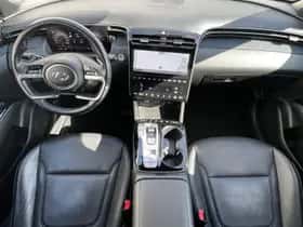 Hyundai Tucson (2022) thumbnail 2