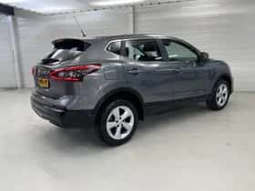 Nissan Qashqai (2021) thumbnail 3