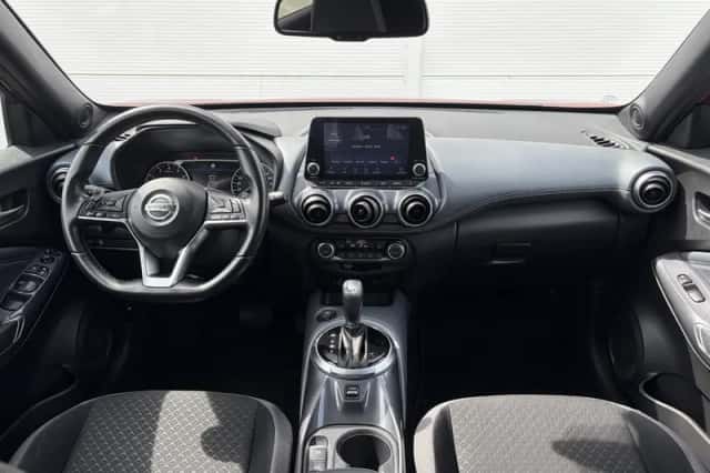 Nissan Juke (2022) thumbnail 2