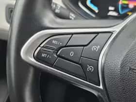 Renault Clio (2022) thumbnail 17