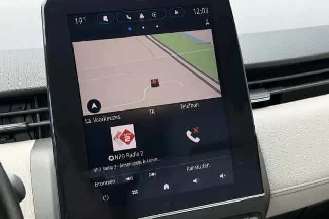 Renault Clio (2022) thumbnail 18