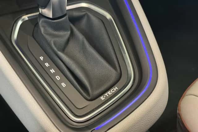 Renault Clio (2022) thumbnail 21