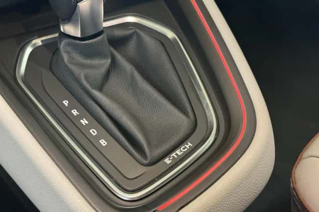 Renault Clio (2022) thumbnail 22