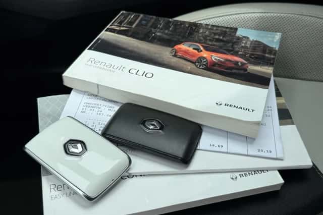 Renault Clio (2022) thumbnail 27