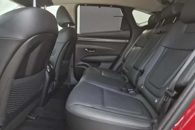 Hyundai Tucson (2022) thumbnail 11