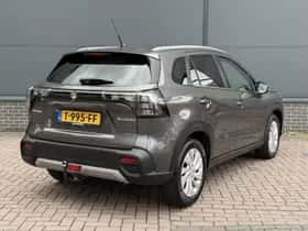 Suzuki S-Cross (2023) thumbnail 3