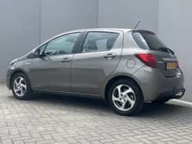 Toyota Yaris (2016) thumbnail 16