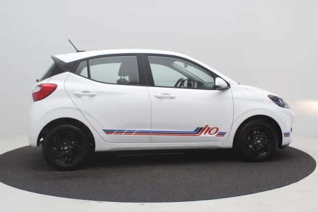 Hyundai i10 (2024) thumbnail 11