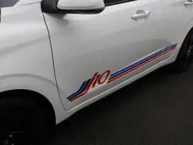Hyundai i10 (2024) thumbnail 32