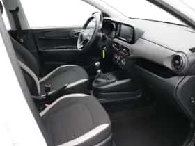 Hyundai i10 (2024) thumbnail 36