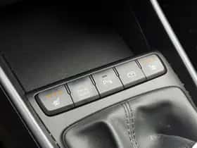 Hyundai i20 (2022) thumbnail 25