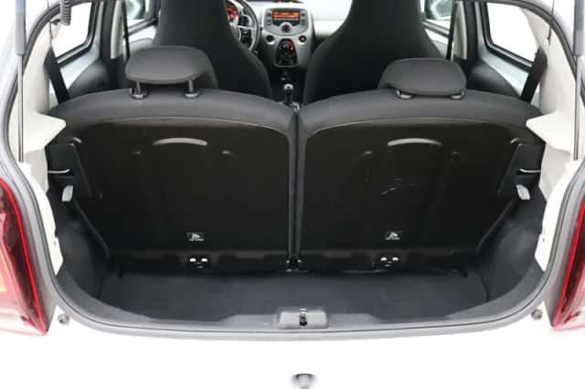 Peugeot 108 (2017) thumbnail 16