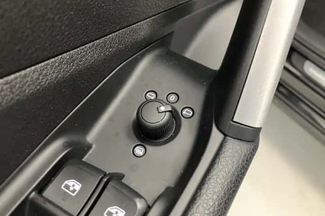 Audi Q2 (2020) thumbnail 34