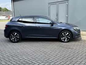 Renault Mégane (2018) thumbnail 17