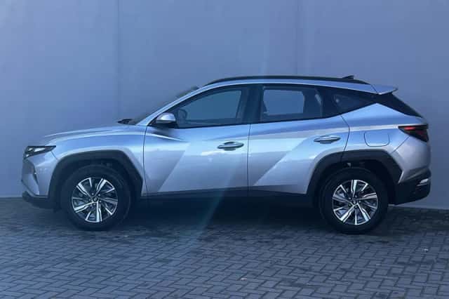 Hyundai Tucson (2023) thumbnail 11