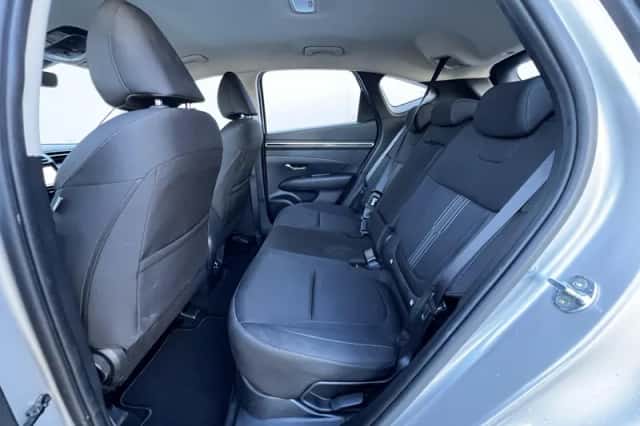 Hyundai Tucson (2023) thumbnail 10