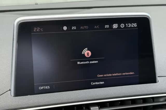 Peugeot 3008 (2018) thumbnail 20