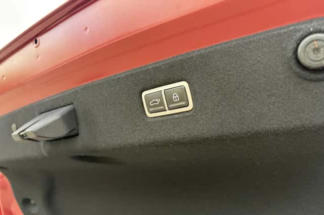 Hyundai Ioniq 6 (2024) thumbnail 33