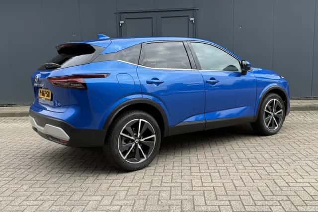 Nissan Qashqai (2022) thumbnail 3