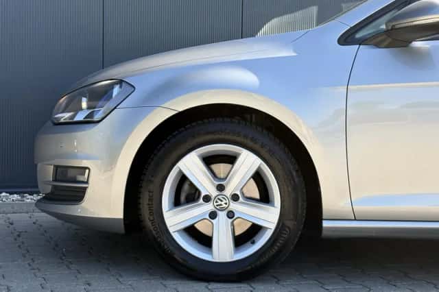 Volkswagen Golf (2014) thumbnail 13