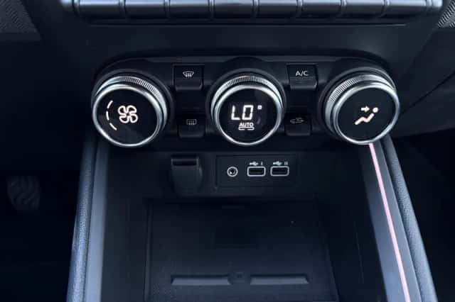 Renault Clio (2025) thumbnail 12
