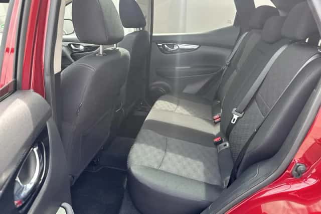Nissan Qashqai (2016) thumbnail 25