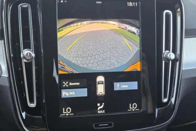 Volvo XC40 (2020) thumbnail 5