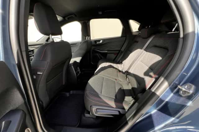 Ford Kuga (2022) thumbnail 10