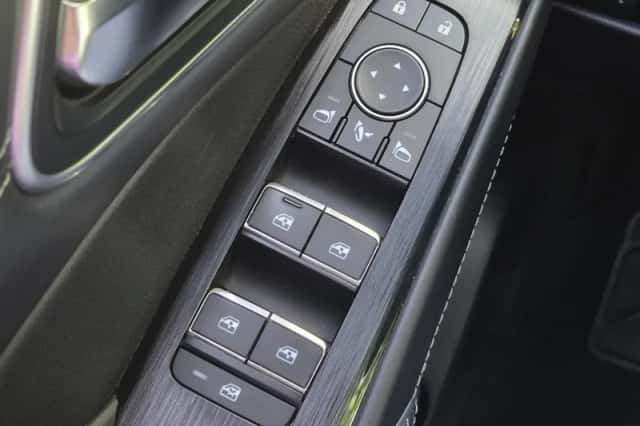 Nissan Qashqai (2023) thumbnail 24