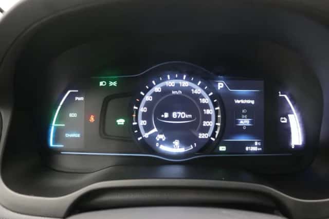 Hyundai Ioniq (2018) thumbnail 15