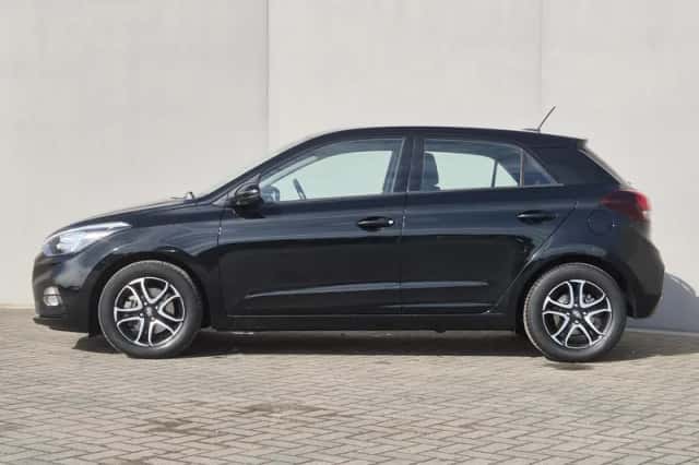 Hyundai i20 (2019) thumbnail 9