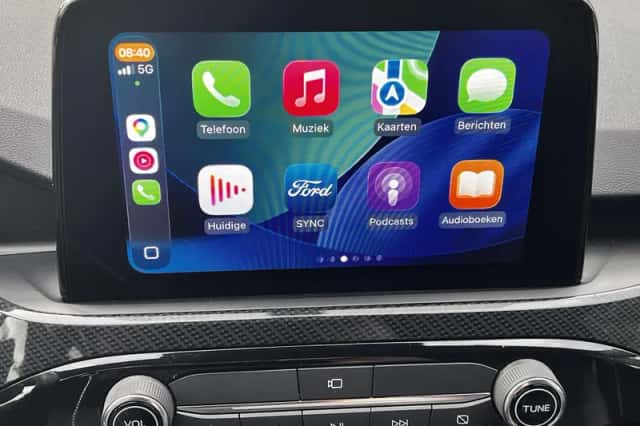 Ford Kuga (2023) thumbnail 13
