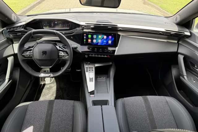 Peugeot 308 (2025) thumbnail 2