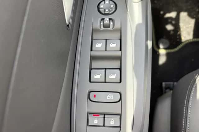 Peugeot 308 (2025) thumbnail 19