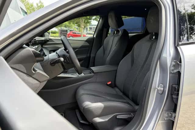 Peugeot 308 (2025) thumbnail 8