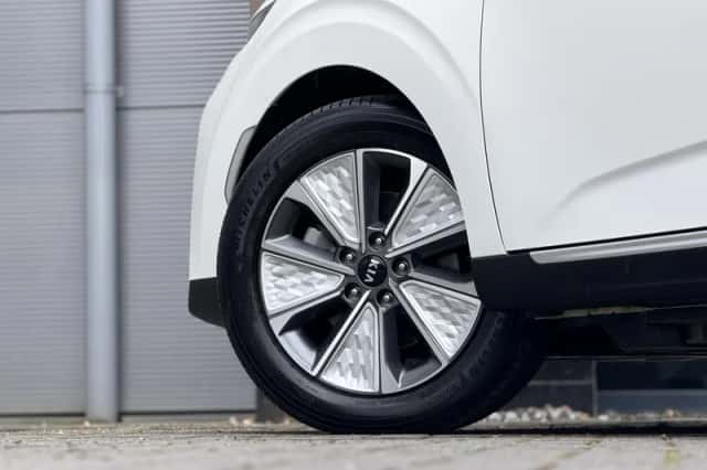Kia Soul EV (2020) thumbnail 27