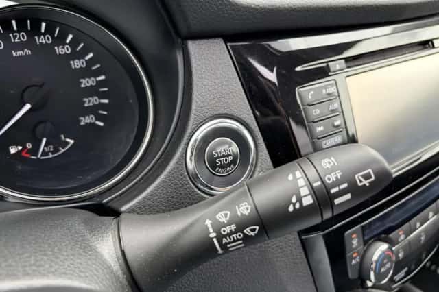 Nissan X-Trail (2017) thumbnail 17