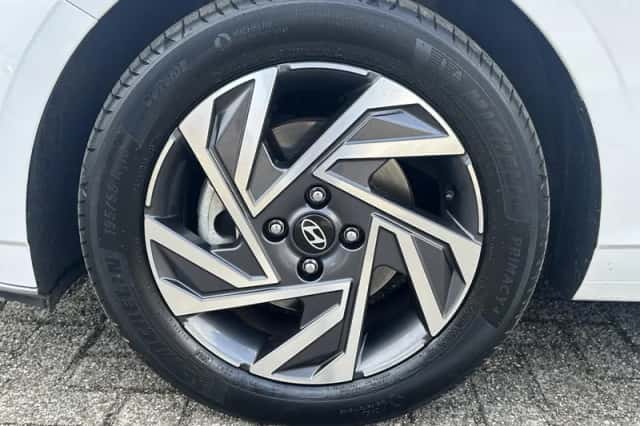 Hyundai i20 (2024) thumbnail 15