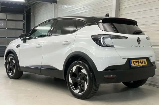 Renault Captur (2024) thumbnail 17