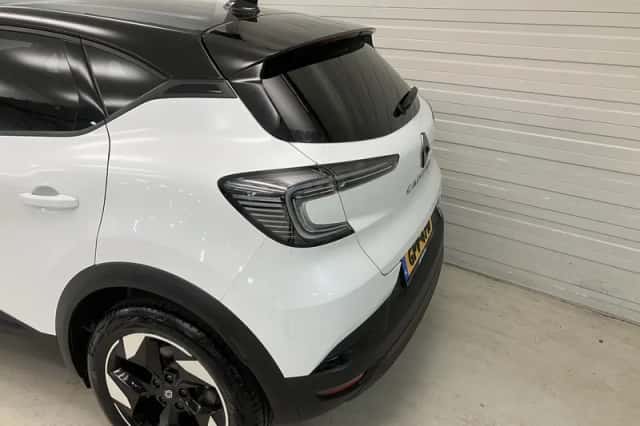 Renault Captur (2024) thumbnail 36