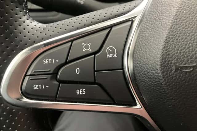 Renault Captur (2024) thumbnail 9