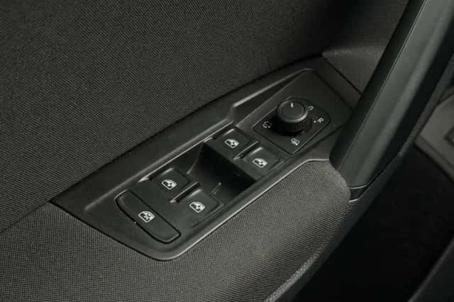Volkswagen Tiguan (2022) thumbnail 35