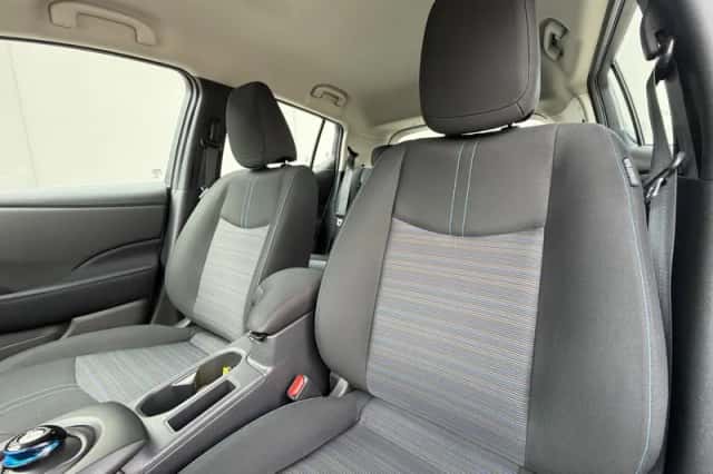 Nissan Leaf (2021) thumbnail 13