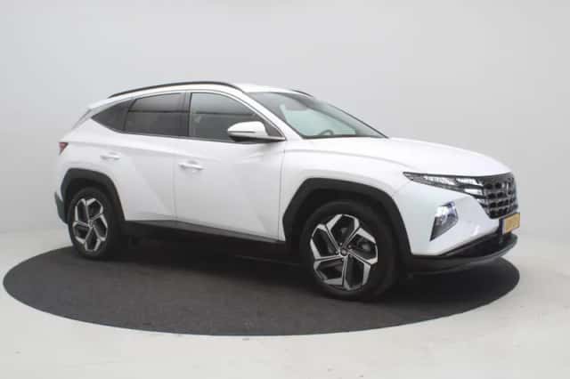 Hyundai Tucson (2022) thumbnail 12