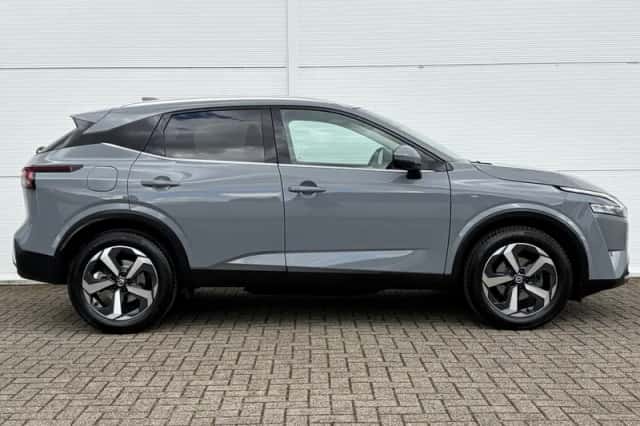 Nissan Qashqai (2021) thumbnail 17