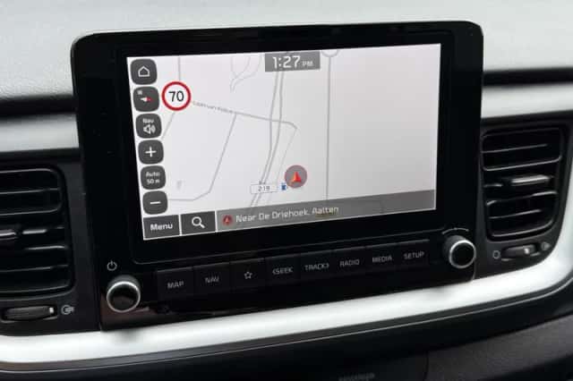 Kia Stonic (2024) thumbnail 13