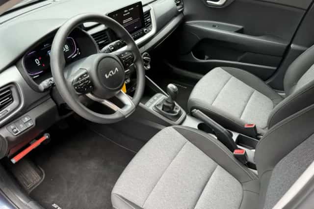 Kia Stonic (2024) thumbnail 19