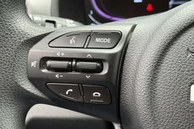 Kia Stonic (2024) thumbnail 10